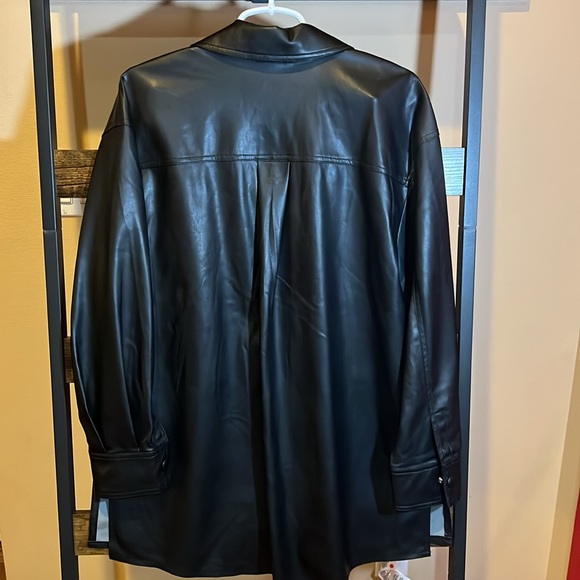 VINCE CAMUTO SHACKET (Shirt jacket). NWOT. - Picture 12 of 13